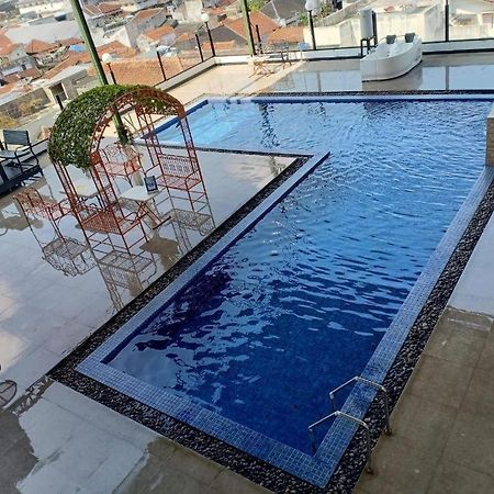 City Hotel Тасикмалая Екстериор снимка